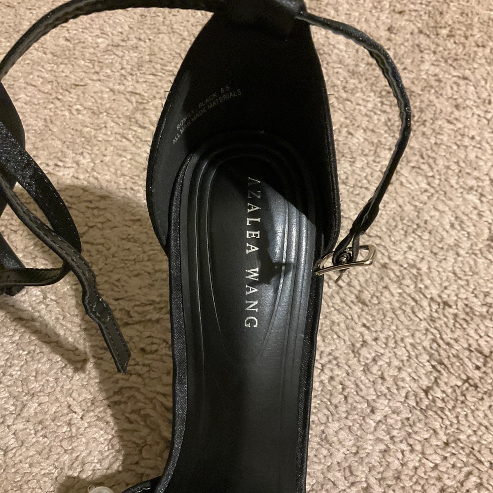 AZALEA WANG ROMILY BLACK WHITE PEARL SANDAL STILETTO - Picture 5 of 8